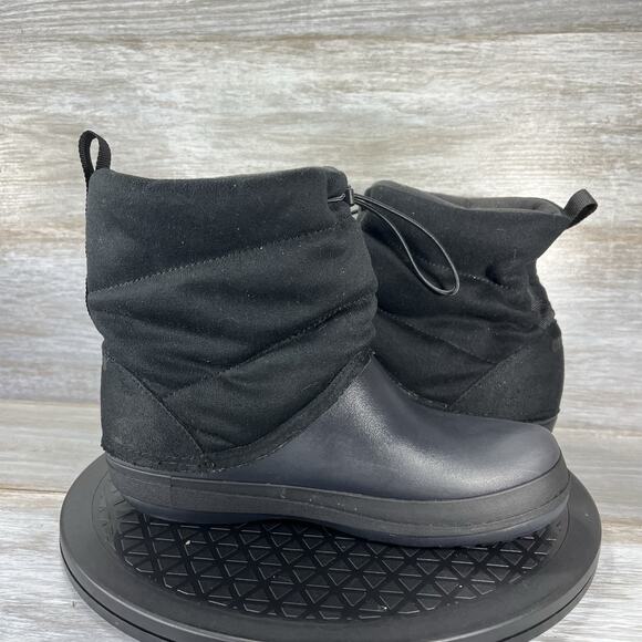 Crocs Women’s Puff Black Slip On Comfort Boots Size 6 - Picture 7 of 8